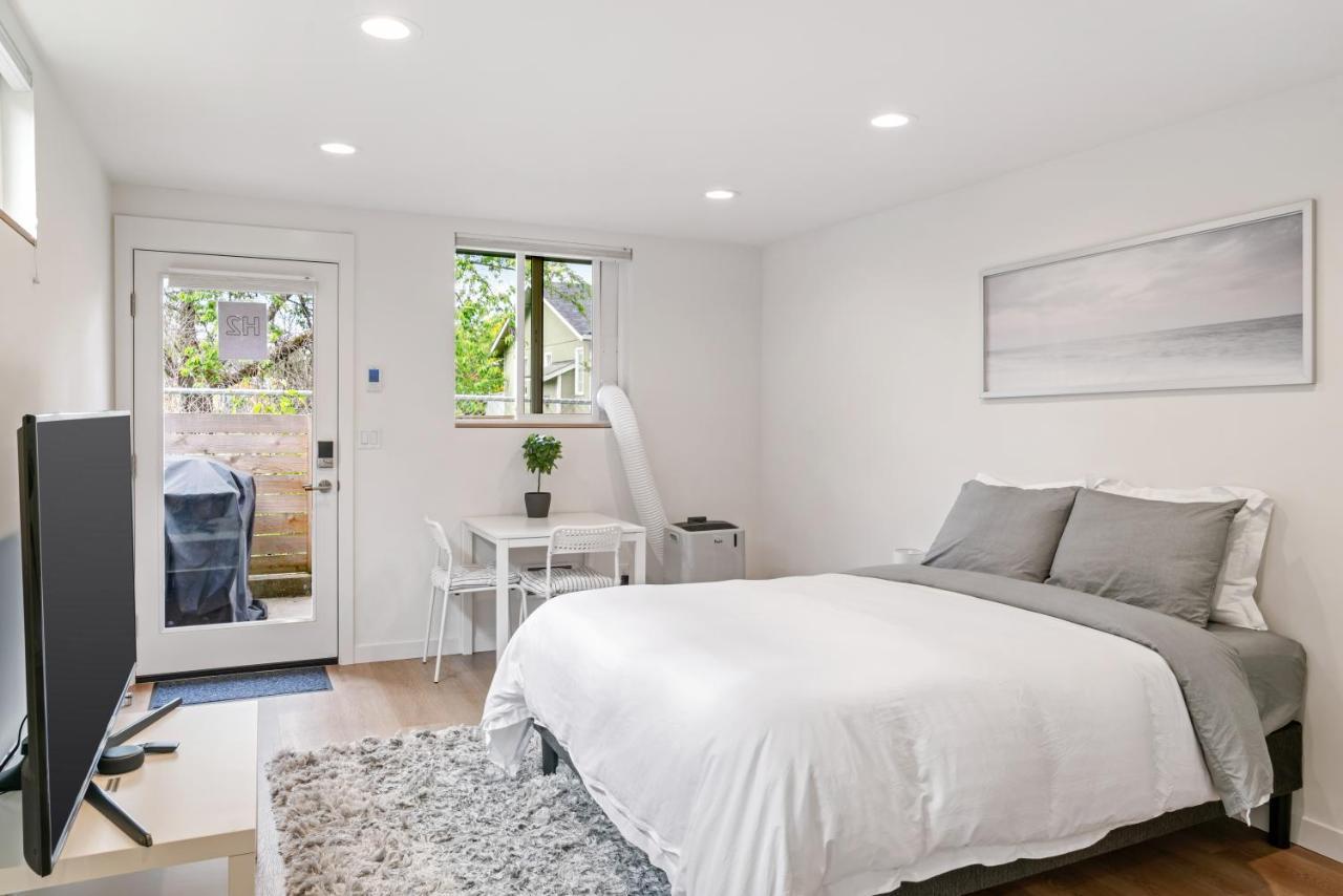 Modern Apartment Near Light Rail Seattle Exteriér fotografie