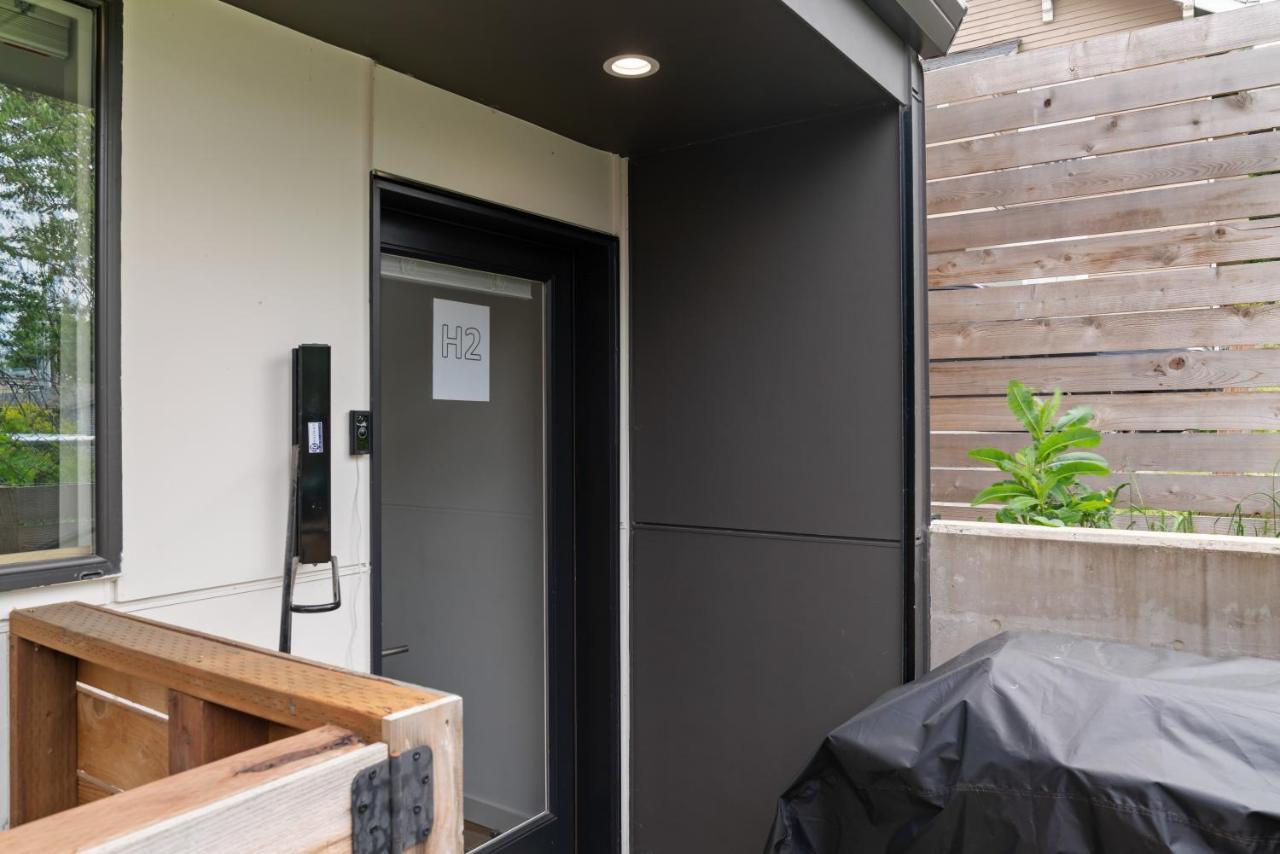 Modern Apartment Near Light Rail Seattle Exteriér fotografie